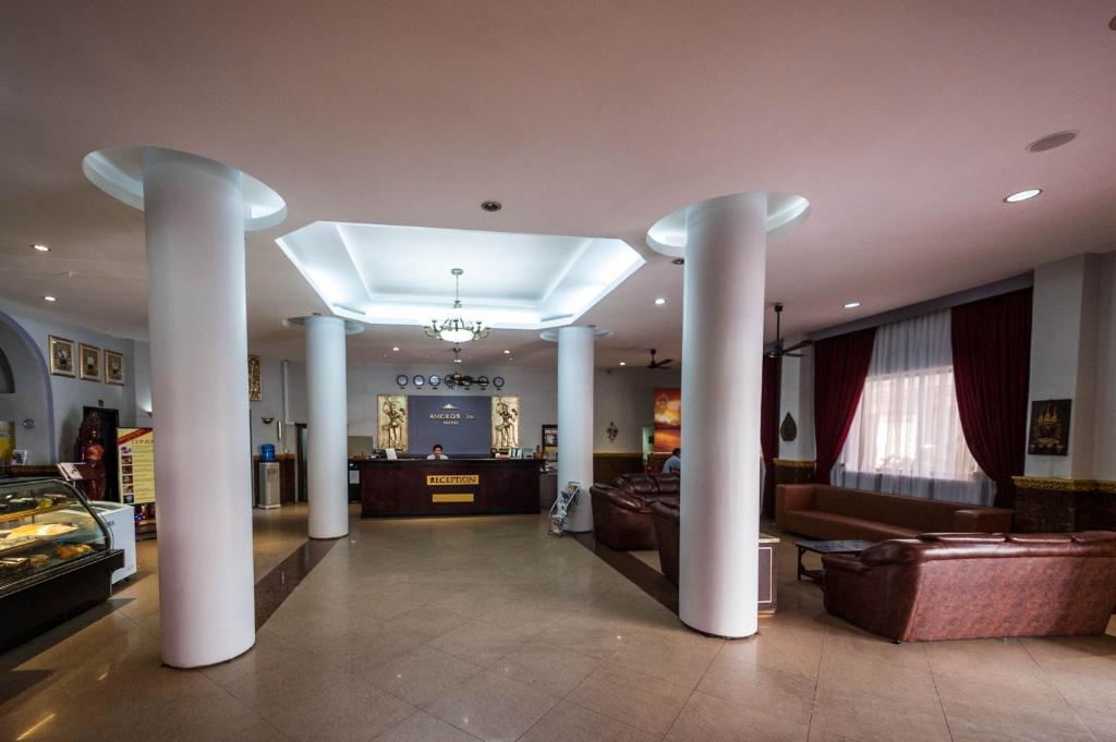 Angkor International Hotel Phnom Penh Exterior foto