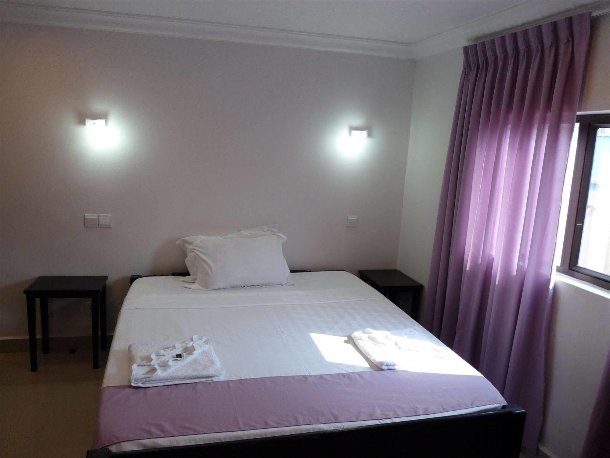 Angkor International Hotel Phnom Penh Exterior foto
